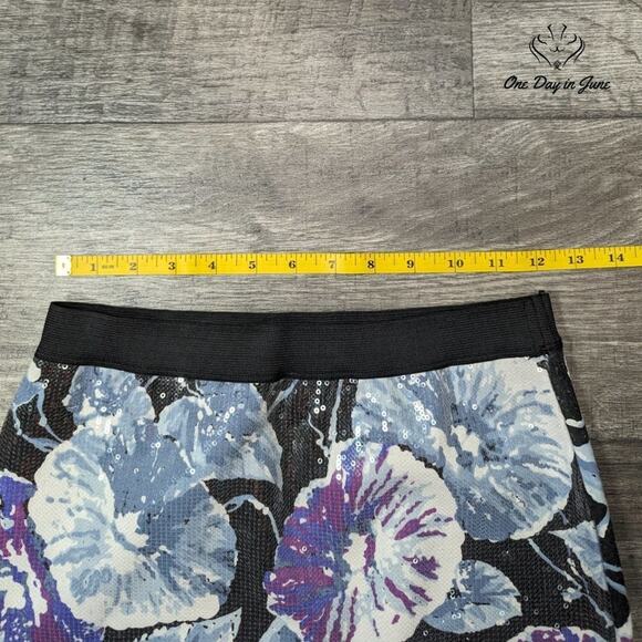 Pins and Needles Comfort Waist Sequin Mini Skirt Size S - Picture 3 of 5